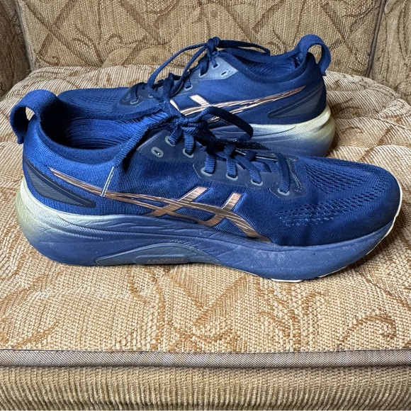 Asics Gel-Kayano 31 LE Men's Size 10 Running Shoes Blue - Picture 2 of 11